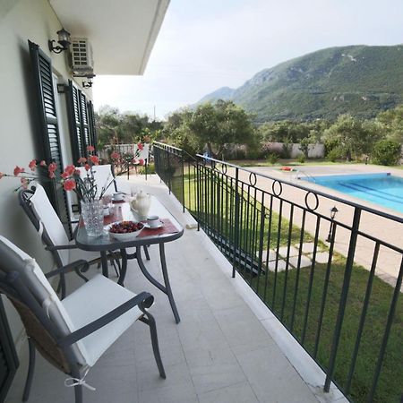 Villa Adonis Χαλικούνας Εξωτερικό φωτογραφία
