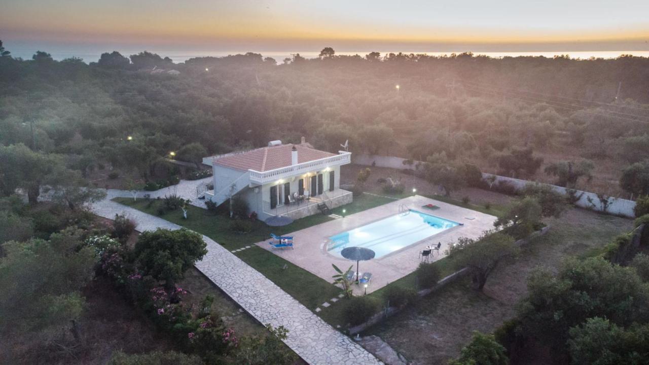 Villa Adonis Χαλικούνας Εξωτερικό φωτογραφία