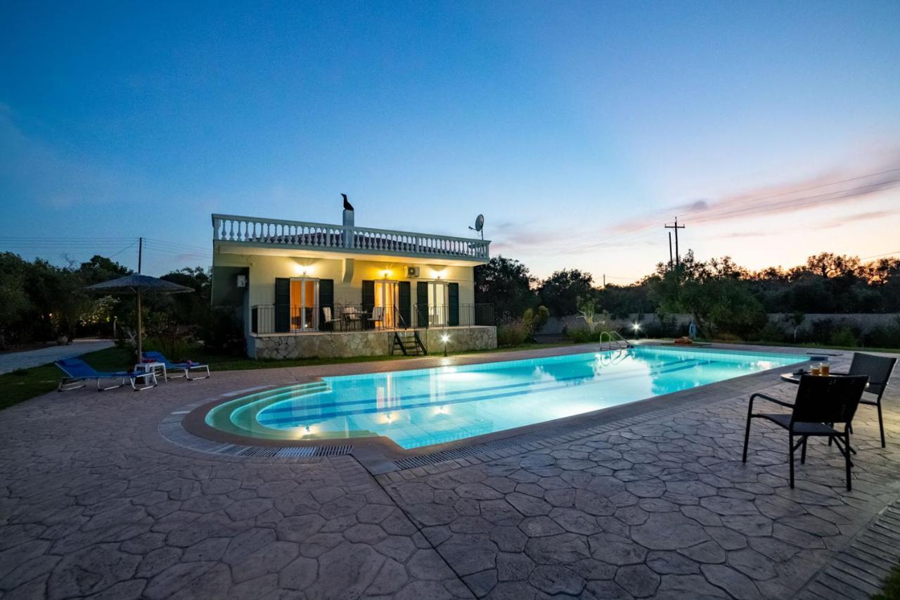 Villa Adonis Χαλικούνας Εξωτερικό φωτογραφία
