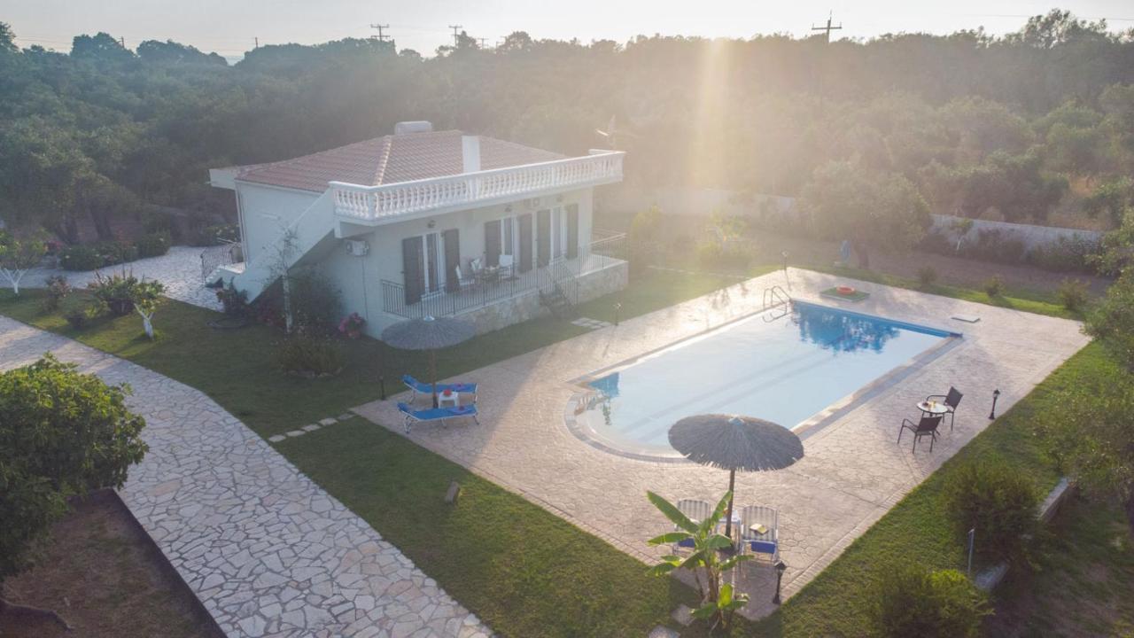 Villa Adonis Χαλικούνας Εξωτερικό φωτογραφία