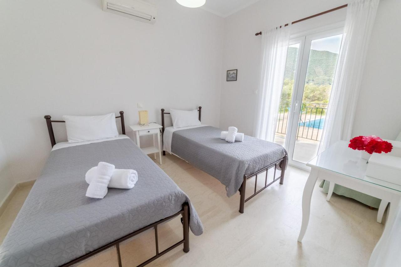 Villa Adonis Χαλικούνας Εξωτερικό φωτογραφία