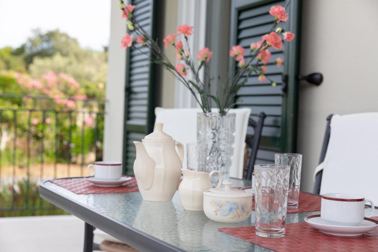 Villa Adonis Χαλικούνας Εξωτερικό φωτογραφία
